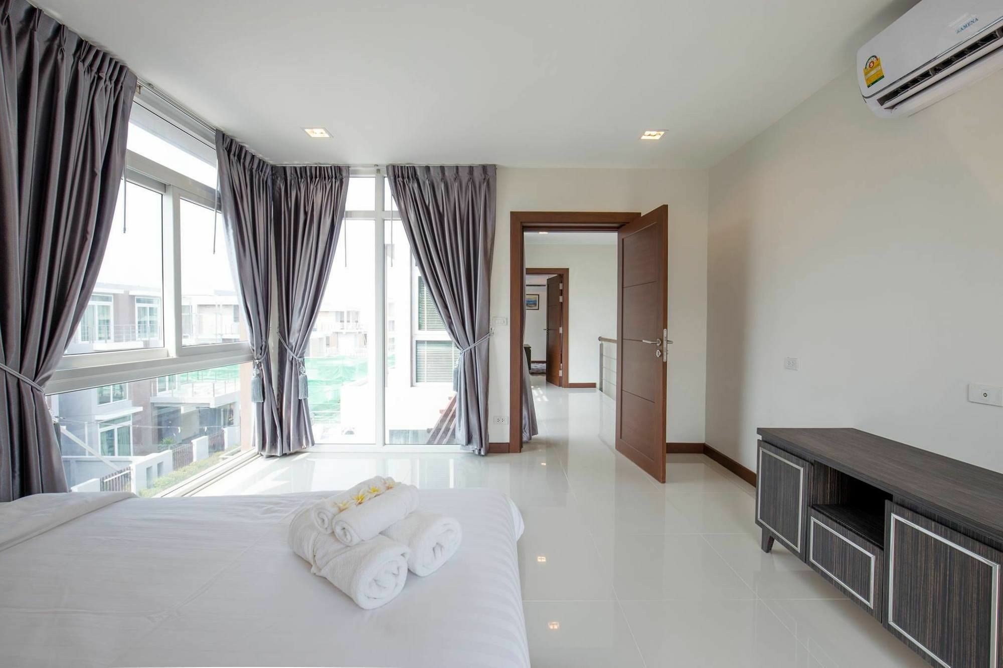 Golden Sea Pool Villa Hua Hin Exterior photo